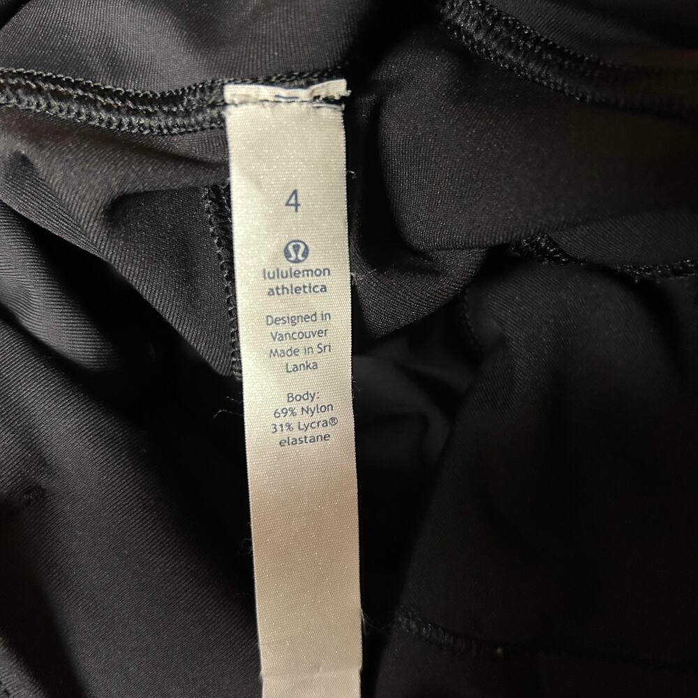 Lululemon Hit It Cropped Leggings Womens 4 Black Luxtreme Reflective Run Yoga - Picture 2 of 4